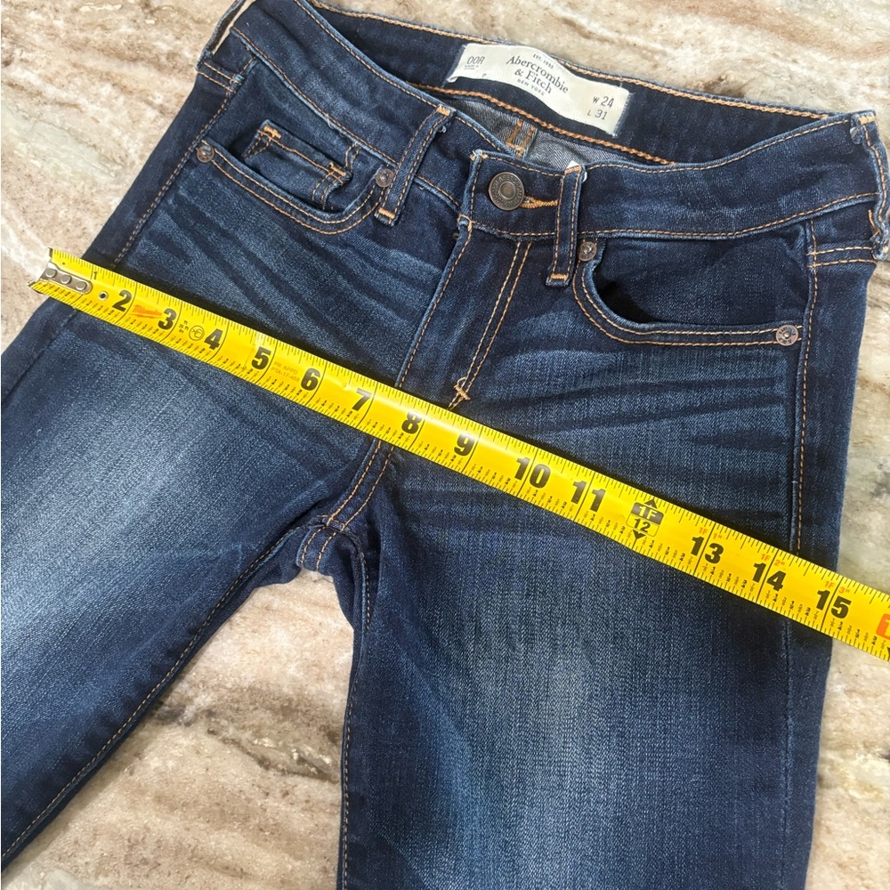 The A&F Super Skinny Jeans Size 24 or 00R - Picture 5 of 9